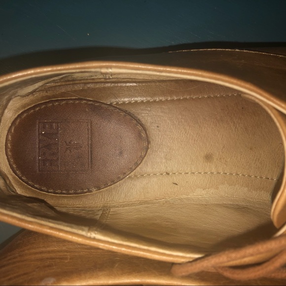 Frye lace ups size 9–Donated - Picture 4 of 8